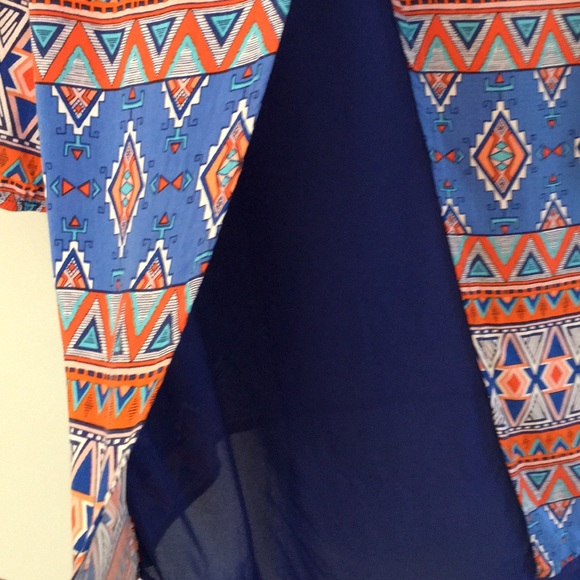 Pink Owl Aztec Patterned Blouse Split Back - Picture 7 of 7